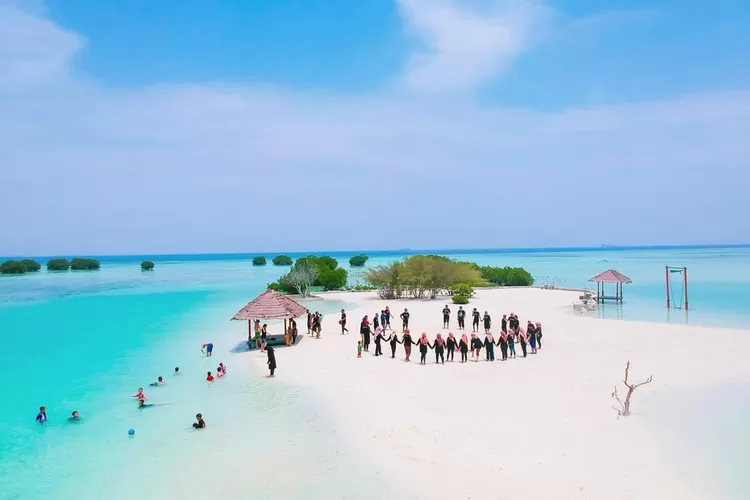 Pulau Pari Via Marina